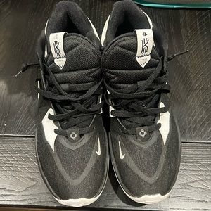Kyrie Irving Nike